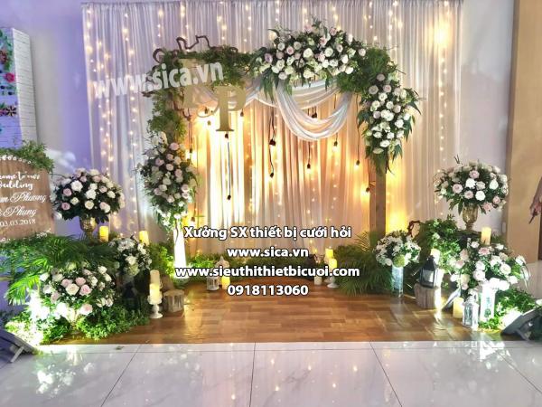 Backdrop cưới nhà hàng