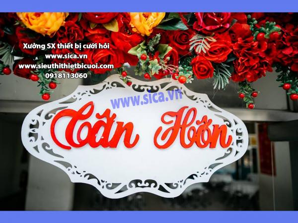 Bảng tên cô dâu chú rể đẹp cho đám cưới