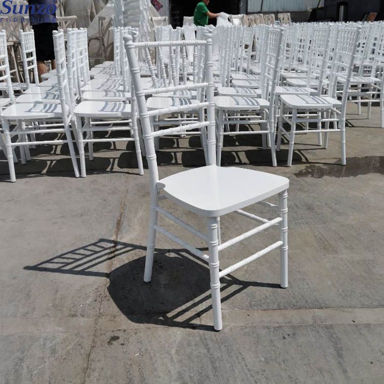 Nơi bán ghế Chiavari đẹp